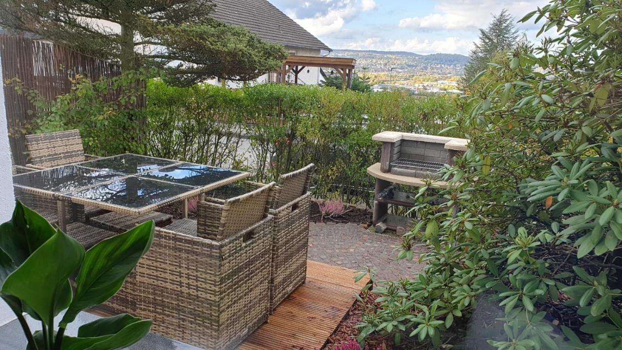 Haus Edda - Ferienwohnungen Mit Garten Und Schlossblick Marburg Dış mekan fotoğraf